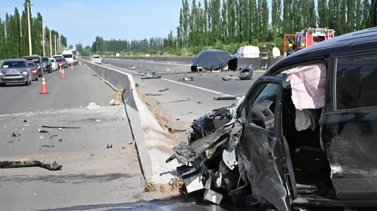 El conductor de la Amarok fue trasladado al hospital en condición de detenido.