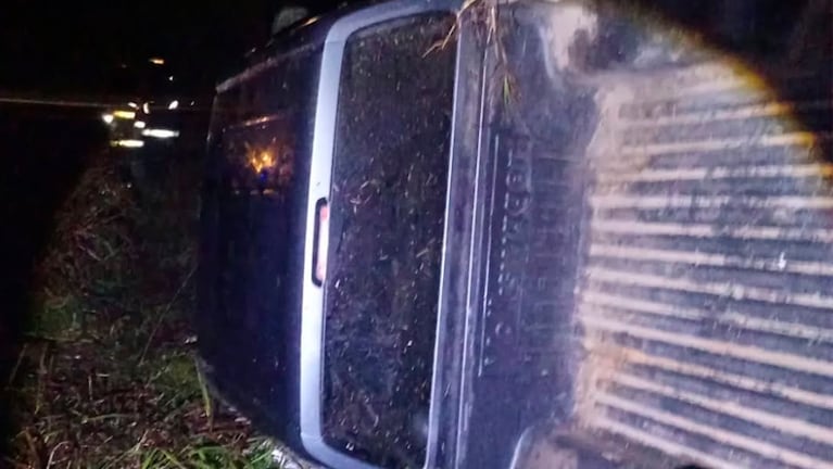 El conductor de la VW Amarok fue detenido.