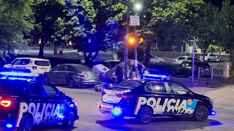 El conductor del 206 está internado con custodia policial.