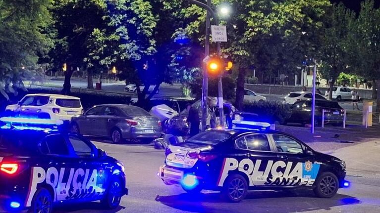 El conductor del 206 está internado con custodia policial.