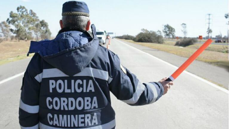 El conductor del auto no llevaba cinturón de seguridad.