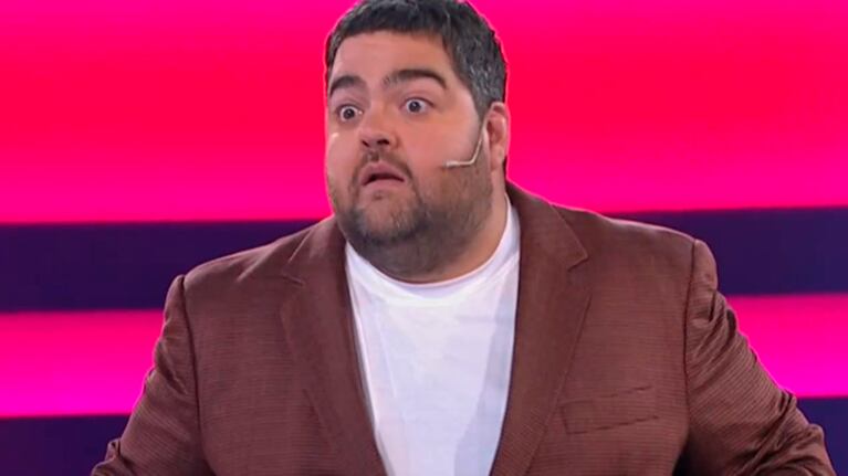 El conductor no podía creer la noticia que contó el participante.