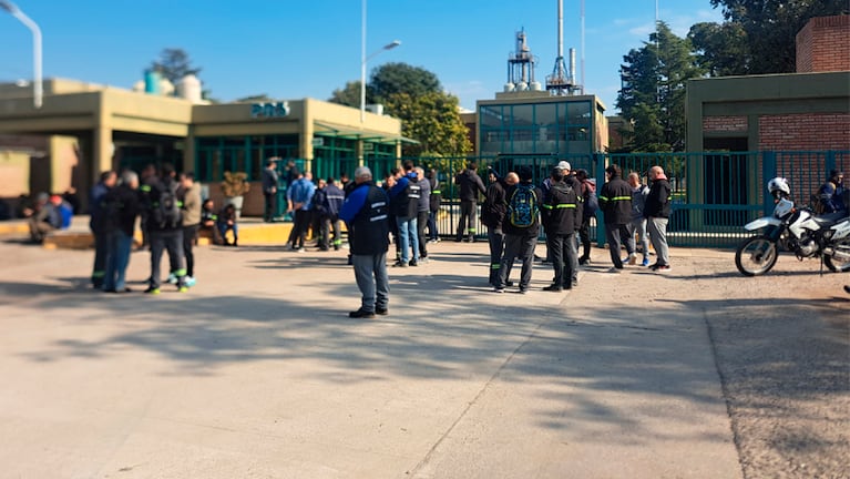 El conflicto por despidos en Petroquímica Río Tercero. Foto: Juan Pablo Lavisse / El Doce.