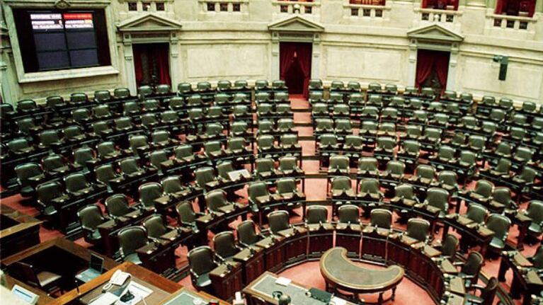 El Congreso cuesta mucho y hace poco