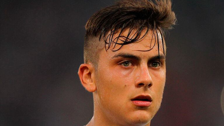 El cordobés Dybala, un crack afuera y adentro de la cancha.