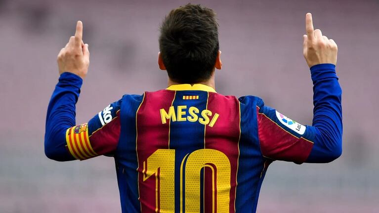 El crack recordó su época en el club culé y emocionó a todos con su posteo.