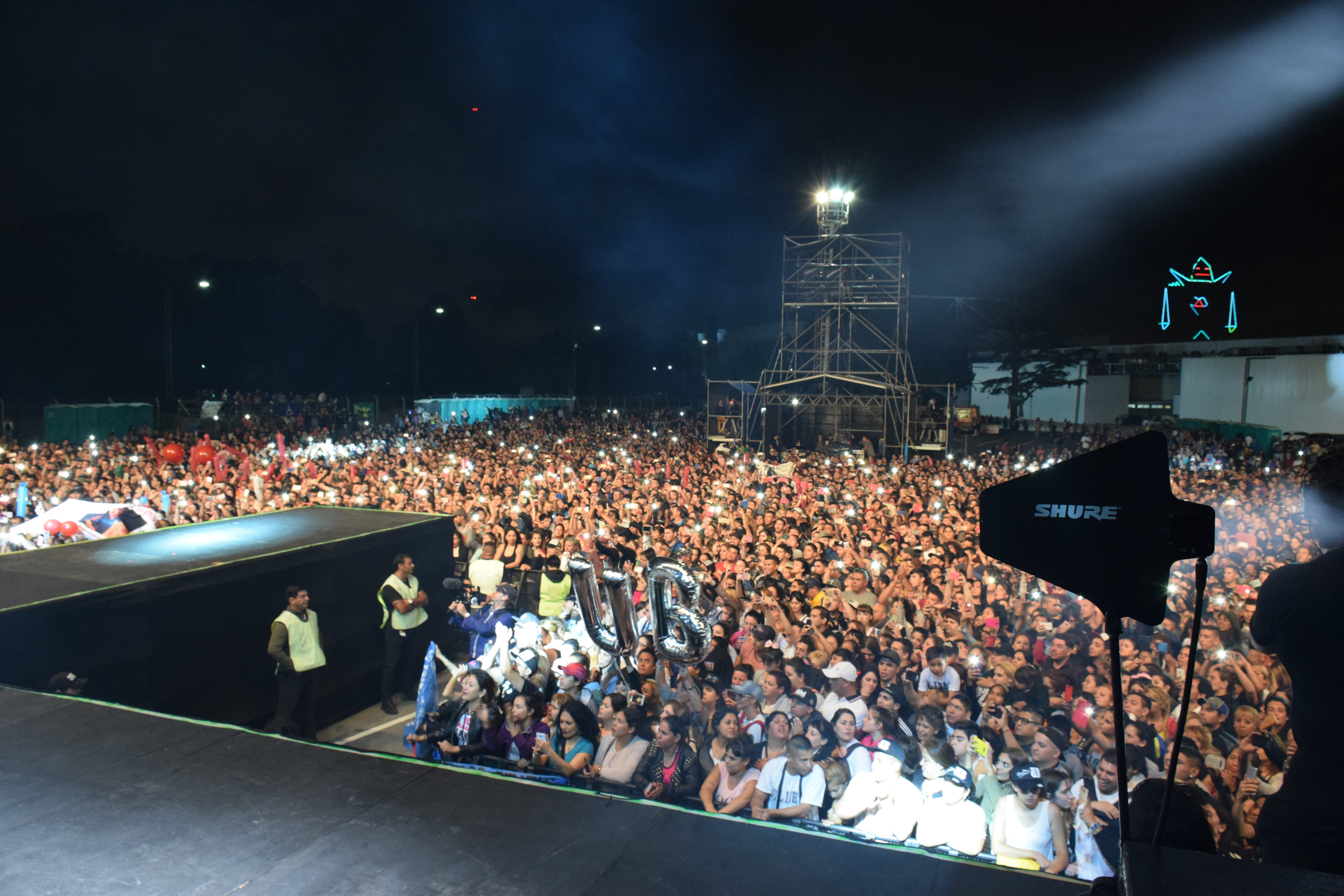 El cuartetero celebró un año plagado de éxitos con un show único. Fotos: Fido Cuestas / ElDoce.tv