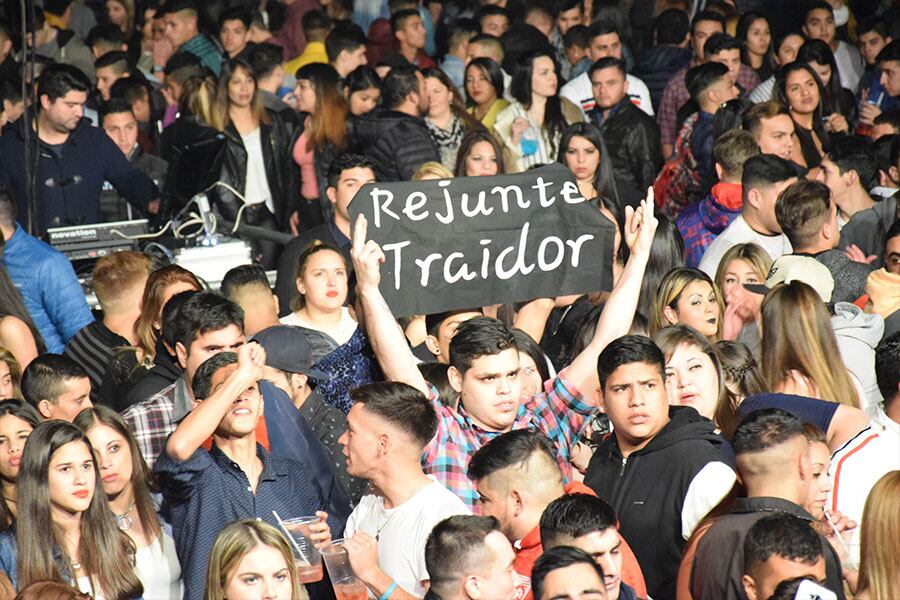 El cuartetero deslumbró a sus fanáticos con su música y su carisma. Foto: Maxi López / ElDoce.tv