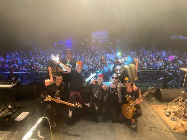 El cuarteto debutó en Cosquín Rock con Monada