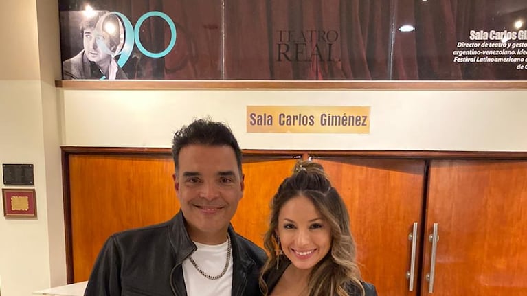 El cuarteto volvió a los escenarios con un show sin público en el Teatro Real.
