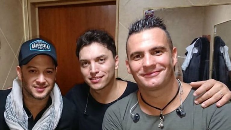 El Cuba, Lucho y Santi se mostraron muy unidos en la última noche en Córdoba.