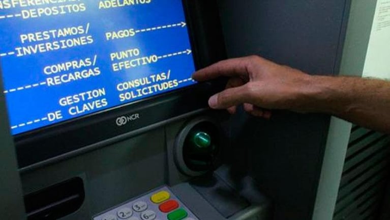 El cuento del tío: un cordobés grabó la llamada de un intento de estafa