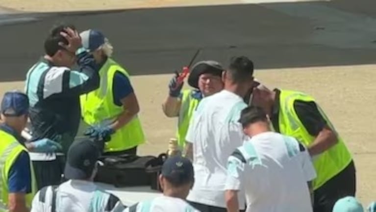 El Cuti fue sorprendido por un policía antes de abordar el avión a Miami.