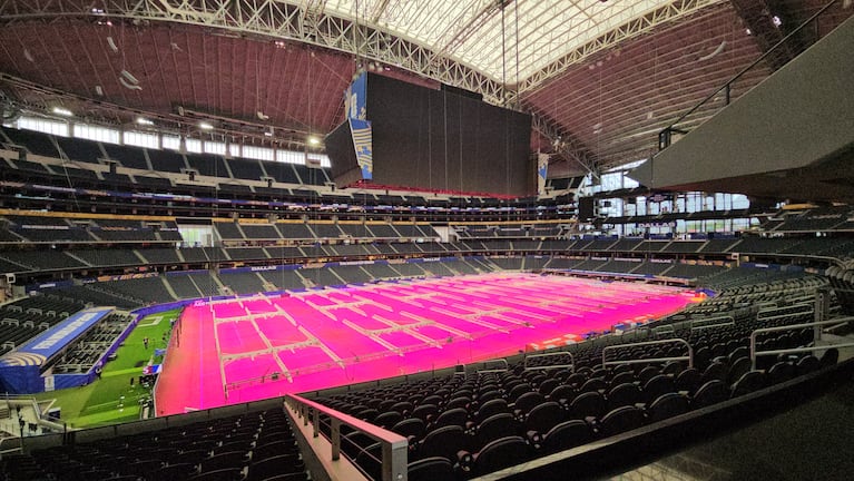 El Dallas Stadium por dentro.