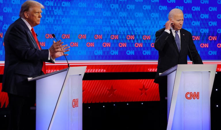 El debate entre Donald Trump y Joe Biden en Atlanta, Georgia, Estados Unidos, June 27, 2024. REUTERS/Brian Snyder     TPX IMAGES OF THE DAY