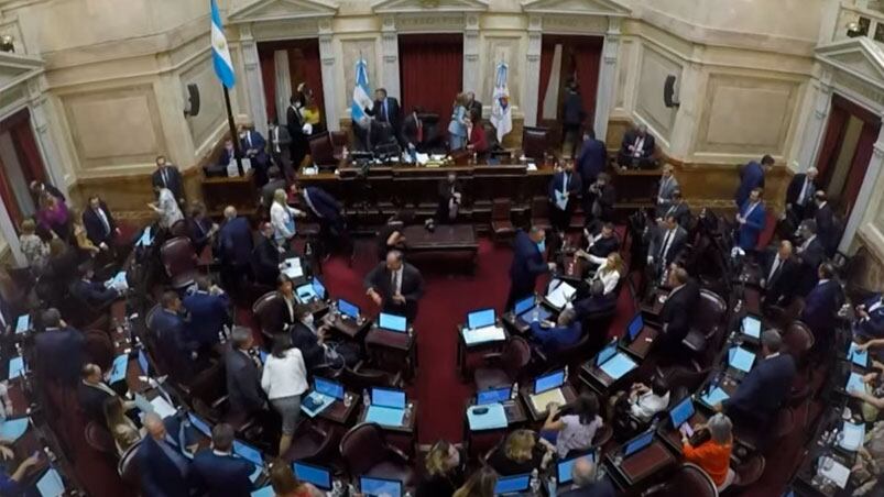 El debate y posterior votación duró al rededor de nueve horas.