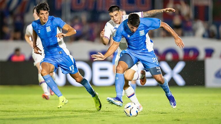 El debut de Estudiantes de Río Cuarto ante Tigre.