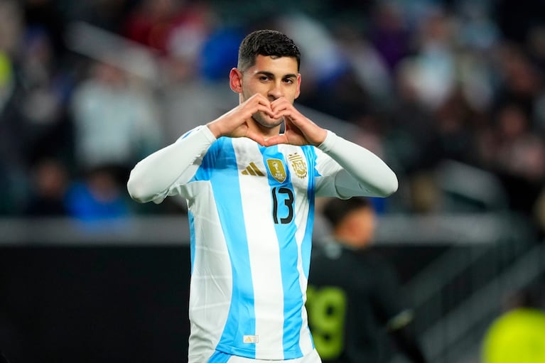 El defensor cordobés será el capitán ante Chile.