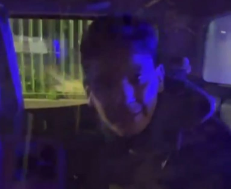 El delincuente después de ser detenido.