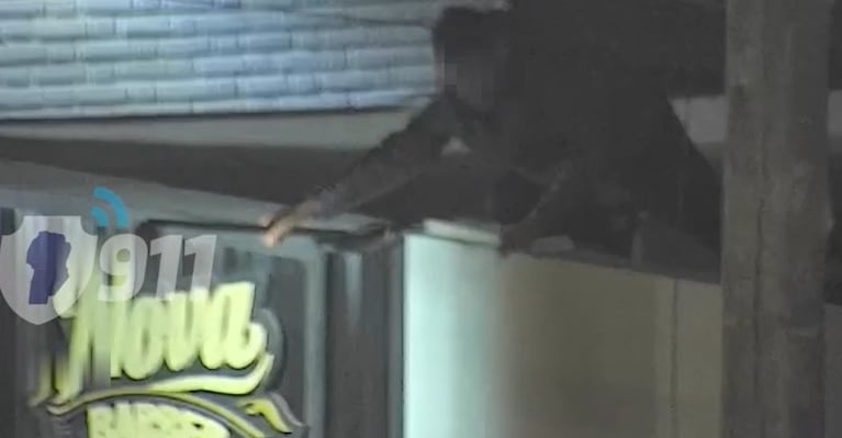 El delincuente fue visto por las cámaras del 911.