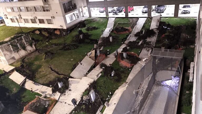 El derrumbe en un complejo de Parque Patricios, a metros de la cancha de Huracán.