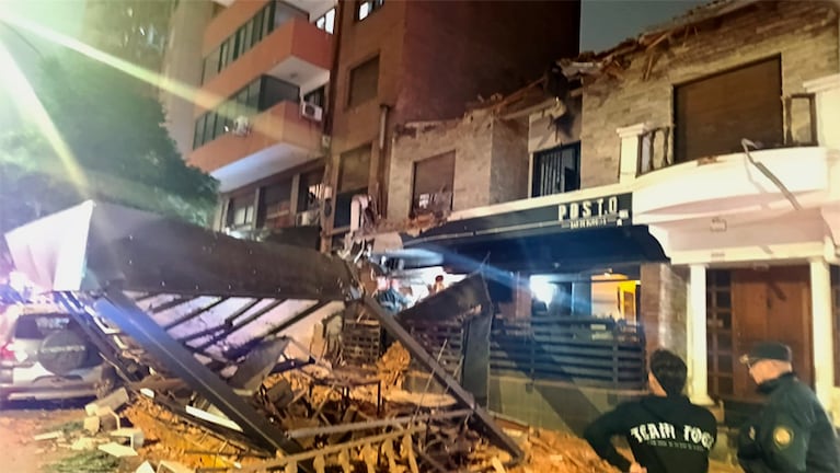 El derrumbe ocurrió en medio del fuerte viento en Córdoba.