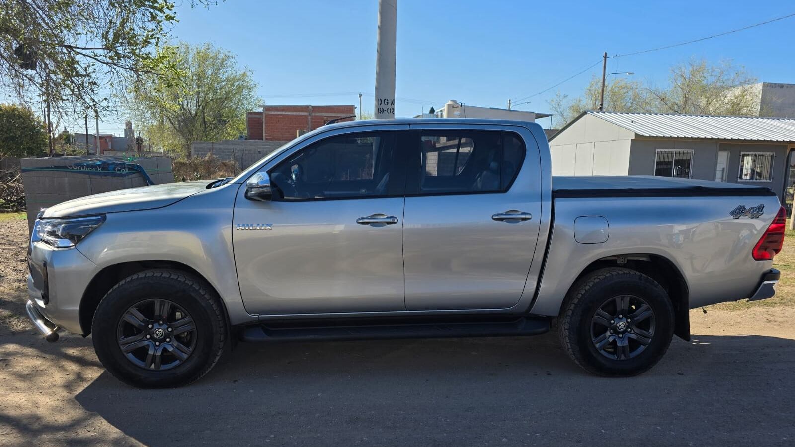 El detenido iba con otras tres personas en una Hilux.