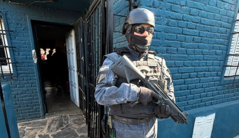 El detenido vendía droga desde barrio Marechal.