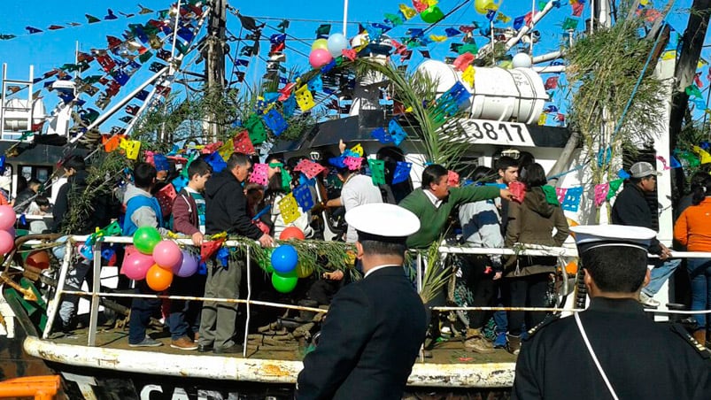 El día de San Pedro en el puerto de Talcahuano.