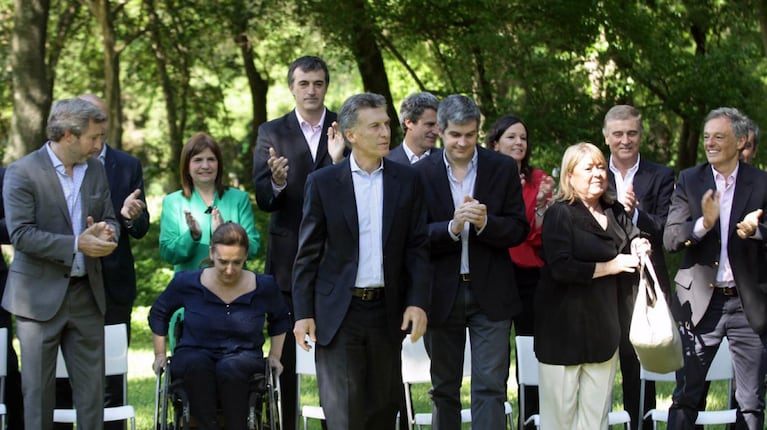 El día que Macri presentó a su gabinete. Ya no están los mismos. 