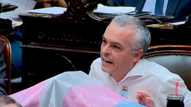 El diputado santafesino Esteban Paulón apuntó contra Milei.