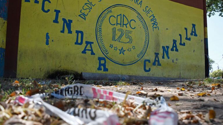 El doble crimen narco ocurrió en el barrio Carlos Casado.