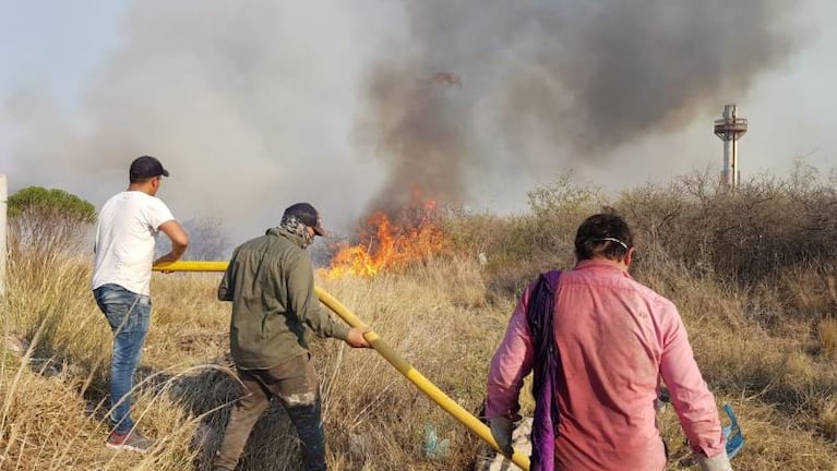 El Doce, a metros del incendio: "Es un infierno imposible de contener"