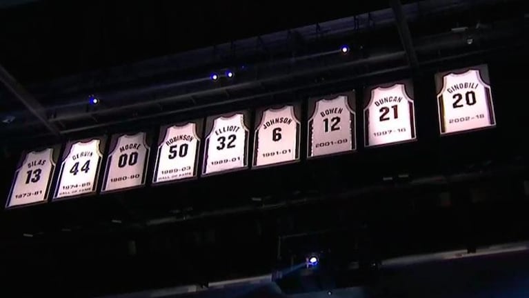 El Doce en San Antonio: lo mejor de la noche histórica y el retiro de la camiseta de Manu