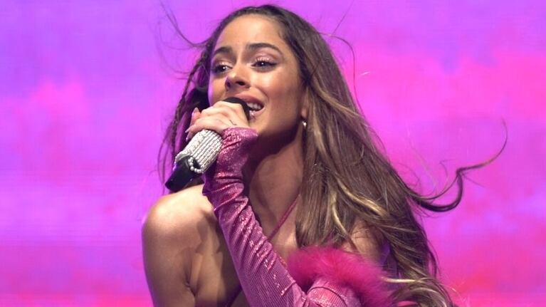 El Doce en Villa María: la prueba de sonido de Tini y el mano a mano con MYA
