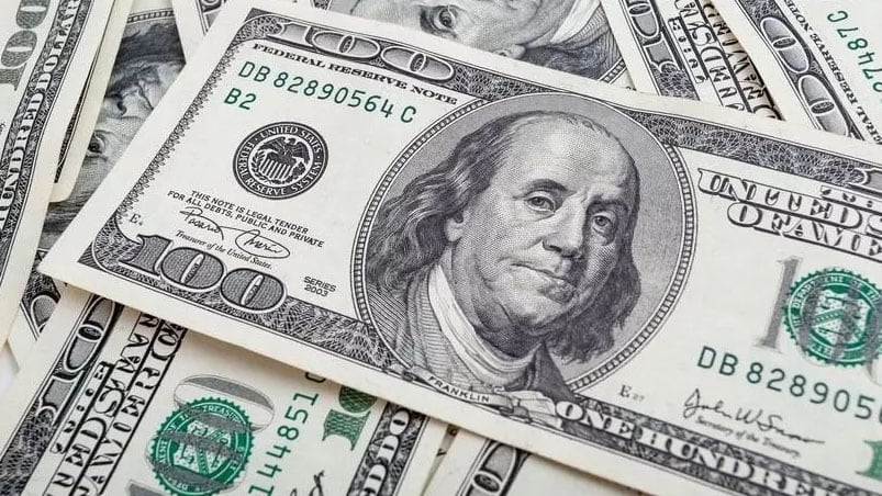 El dólar libre incrementó por cuarta jornada consecutiva. 