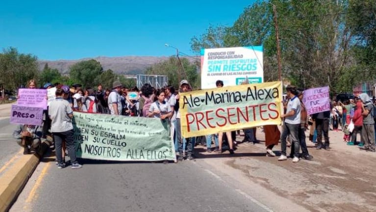 El dolor de la hermana de la mujer fallecida en el choque contra Oscar González