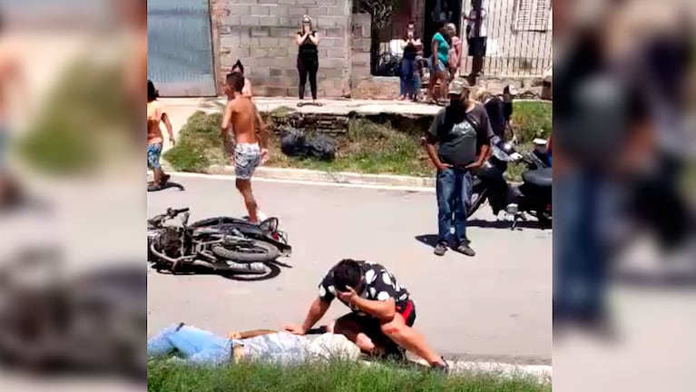 El dolor tras el crimen. Foto: captura de video enviado a El Doce y Vos.