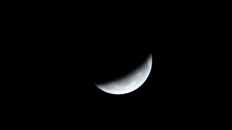 El eclipse desde Córdoba. Foto: Lucho Casalla / ElDoce.