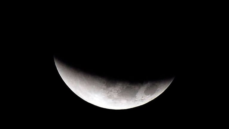 El eclipse lunar parcial se dará entre el 18 y 19 de noviembre.