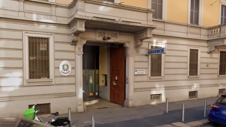 El edificio del que se tiró el anciano.