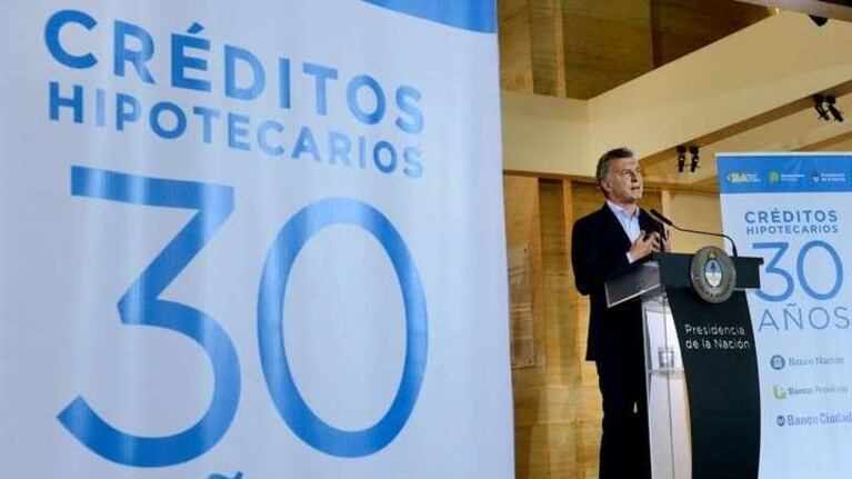 El Ejecutivo nacional prepara medidas para promover los créditos para vivienda propia.