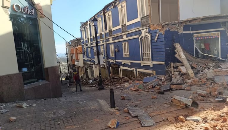 El epicentro fue localizado cerca de San José del Palmar, en el oeste del país.