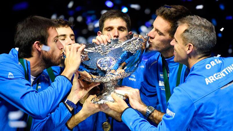 El equipo argentino se quedó con la primera copa de su historia tras ganarla a Croacia.