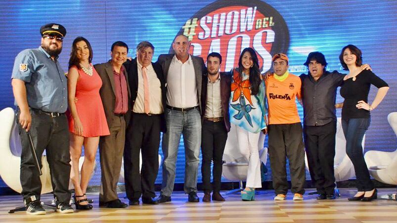 El equipo de El Show del Caos, encabezado por Joel Rossi.