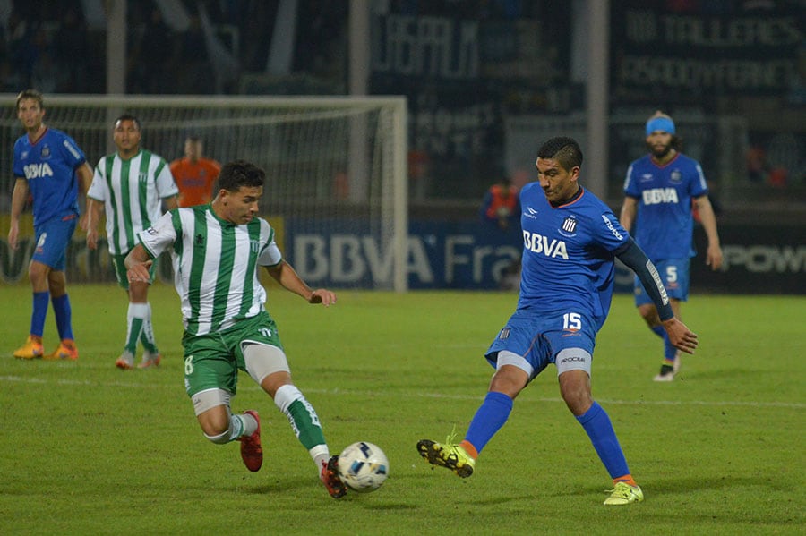 El equipo de Kudelka sigue alejándose en la tabla de la B Nacional. Foto: Lucio Casalla / ElDoce.tv