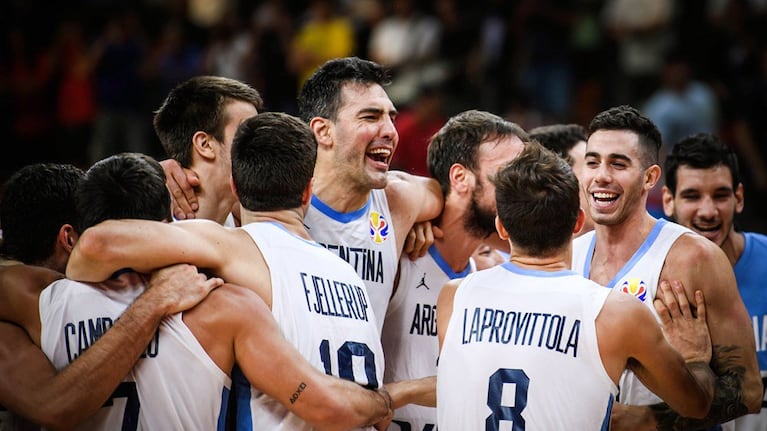El equipo dio una lección en cuartos y pasó a semis.