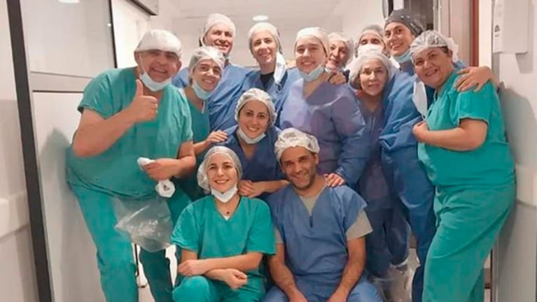 El equipo médico de la Maternidad Provincial que recibió a los cuatrillizos.