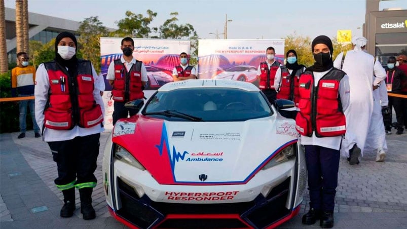 El equipo médico en Dubai presentó su nueva unidad de lujo.