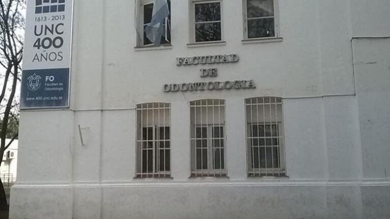 El escándalo del profesor de Odontología salió a la luz en 2020.